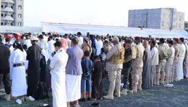 أبناء المهرة يؤدون صلاة عيد الأضحى المبارك ويشددون على ضرورة تعزيز الأمن
