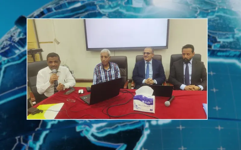 وزير الصحة يفتتح دورة متخصصة لتعزيز معايير التصنيع الدوائي في العاصمة عدن