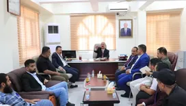 وزير النقل يناقش مع هيئة الشؤون البحرية تداعيات تسرب الزيت من إحدى السفن