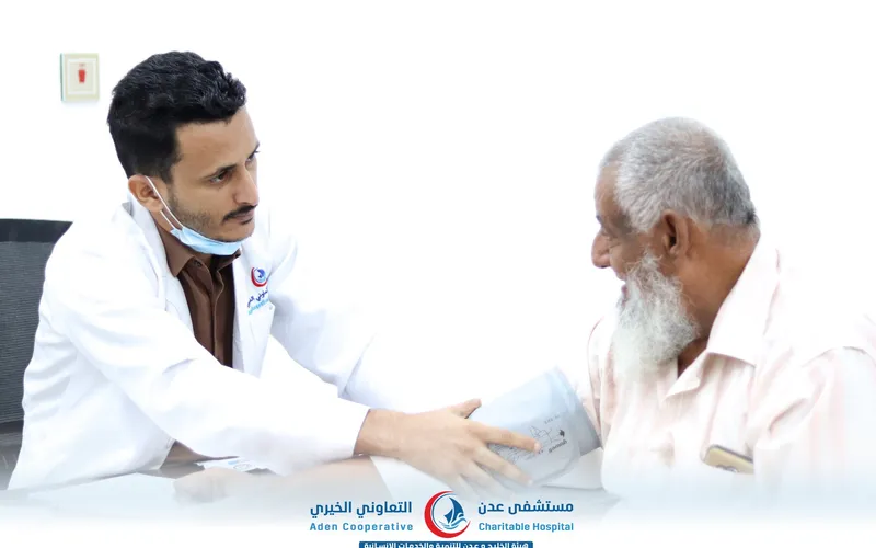 مركز قلب عدن الخيري يواصل استقبال وتقييم حالات القسطرة القلبية المجانية