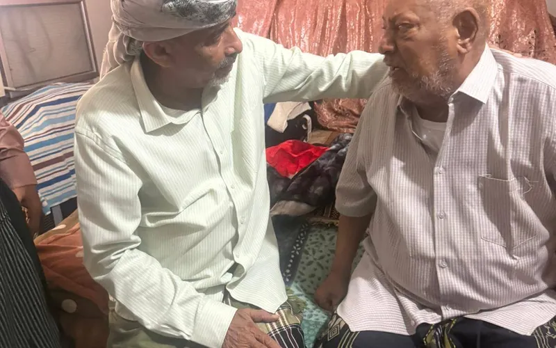 الفريق الصبيحي يزور اللواء أحمد عبيد والبرلماني زيد طه وأسرة الشهيد فارس سالم