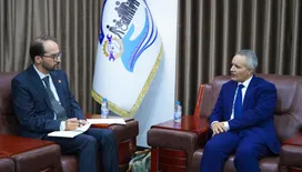 وزير الشؤون الاجتماعية يبحث مع السفير السويسري تعزيز التعاون ودعم برامج الحماية الاجتماعية