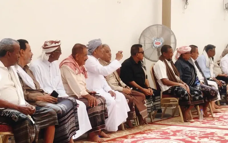 أبناء وادي يون يحتفون بعيد الأضحى بالعواد السنوي الأول في المكلا