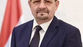 رئيس الوزراء يهنئ نظيره الروسي باليوم الوطني لجمهورية روسيا الاتحادية