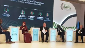 وزيرة التخطيط تدعو من باكو إلى تعزيز الاستثمار في صمود الدول الهشة