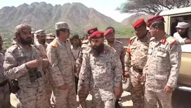 لجنة وزارة الدفاع تواصل مهامها في استلام محور طور الباحة وتتفقد جبهة حيفان