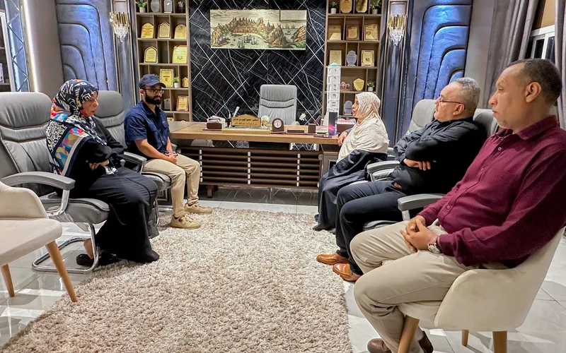 مدير عام صيرة يبحث مع مكتب الصحة تعزيز الجهود الوقائية لمكافحة الأمراض والأوبئة
