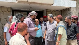 محافظ لحج يتفقد كلية ومستشفى طور الباحة ويوجه بتطويرهما