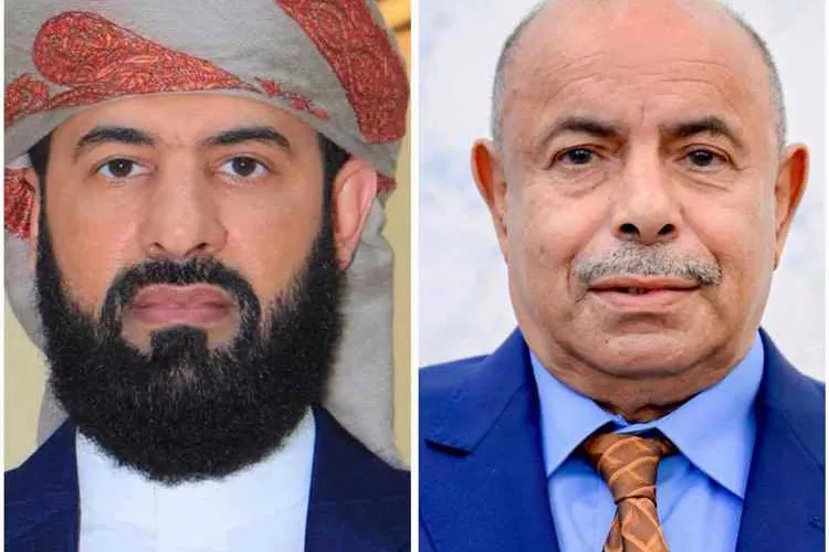 الخنبشي يطلع على خطط تموين المطارات بالوقود واستقرار المشتقات النفطية