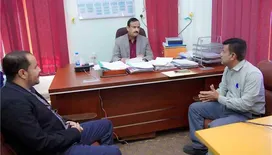 محافظ شبوة يناقش أوضاع مديرية رضوم واحتياجاتها من مشاريع الخدمات والتنمية