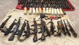 قوات درع الوطن تضبط شاحنة محملة بالأسلحة والذخائر في شحن بمحافظة المهرة