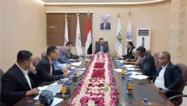 وزير الأشغال يرأس أول اجتماع لمجلس إدارة مؤسسة الطرق والجسور في العاصمة عدن