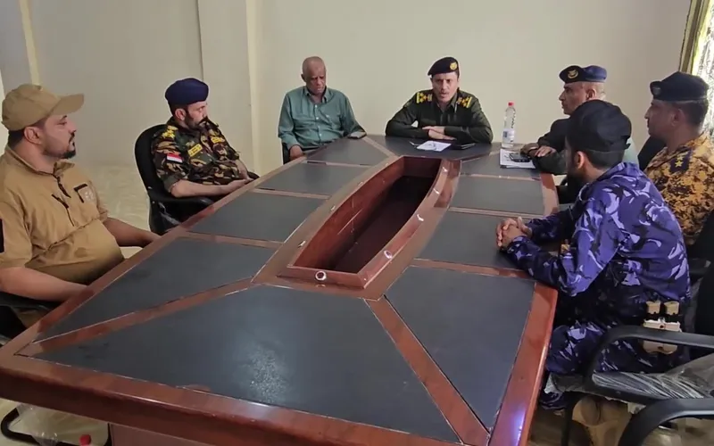 مدير أمن أبين يلتقي قادة الأجهزة الأمنية ويؤكد أهمية تعزيز التنسيق والجاهزية