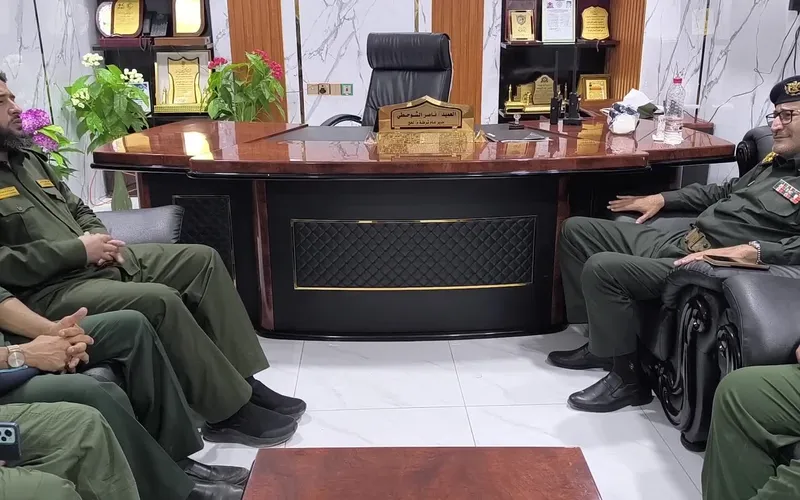 مدير أمن لحج يستقبل لجنة الأحوال المدنية للاطلاع على مستوى الخدمات