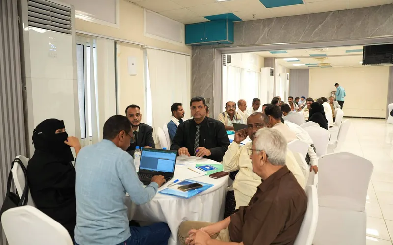 ورشة عمل بالمكلا تناقش أولويات خطة التنمية وإعادة الإعمار للأعوام 2027–2029م