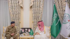 وزير الدفاع السعودي ونظيره الباكستاني يؤكدان مواصلة العمل المشترك لمواجهة الاعتداءات