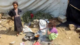 مجاعة ونزوح وتهجير.. ثالوث الإرهاب الحوثي يفتك بأطفال ونساء اليمن